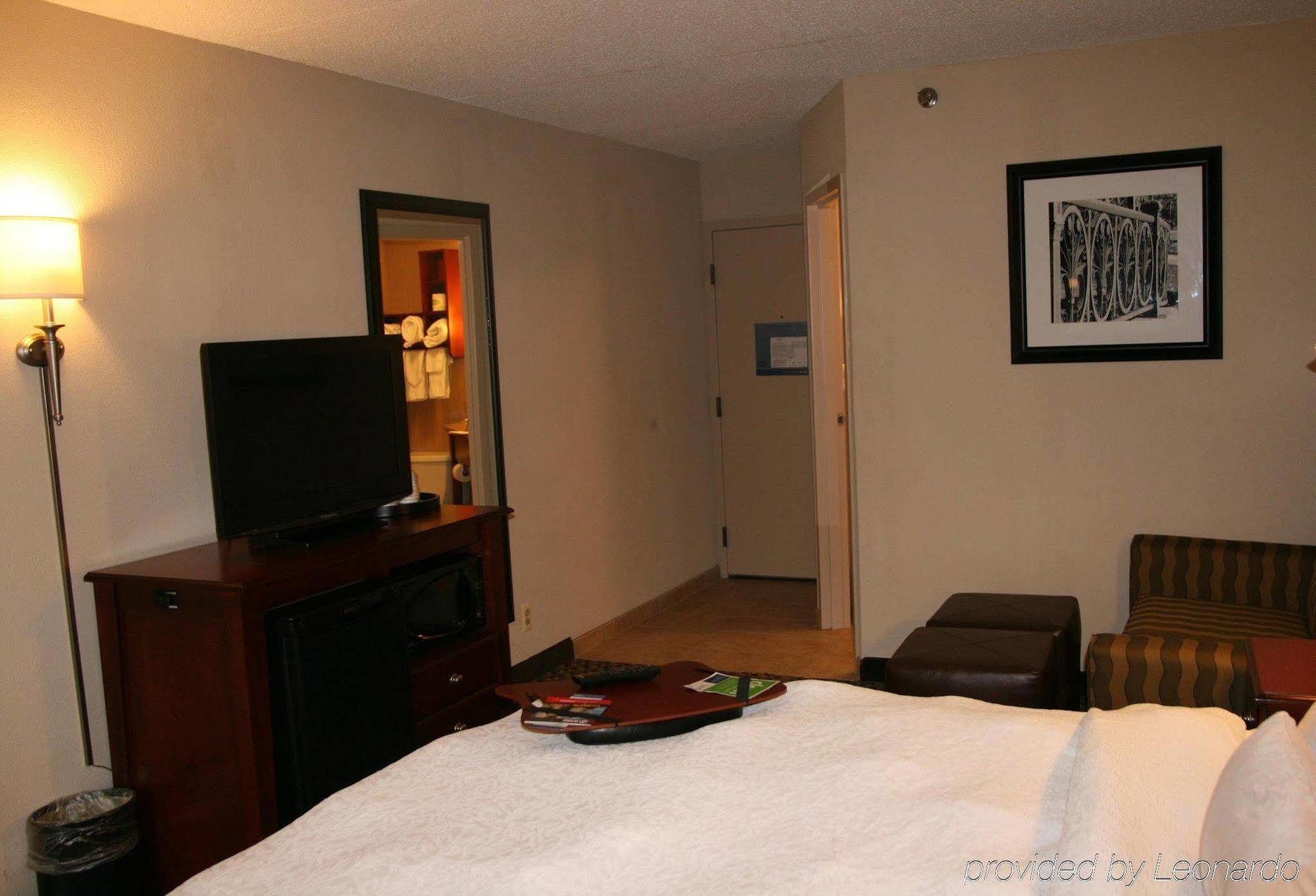 Hampton Inn Detroit Madison Heights South Troy Habitación foto