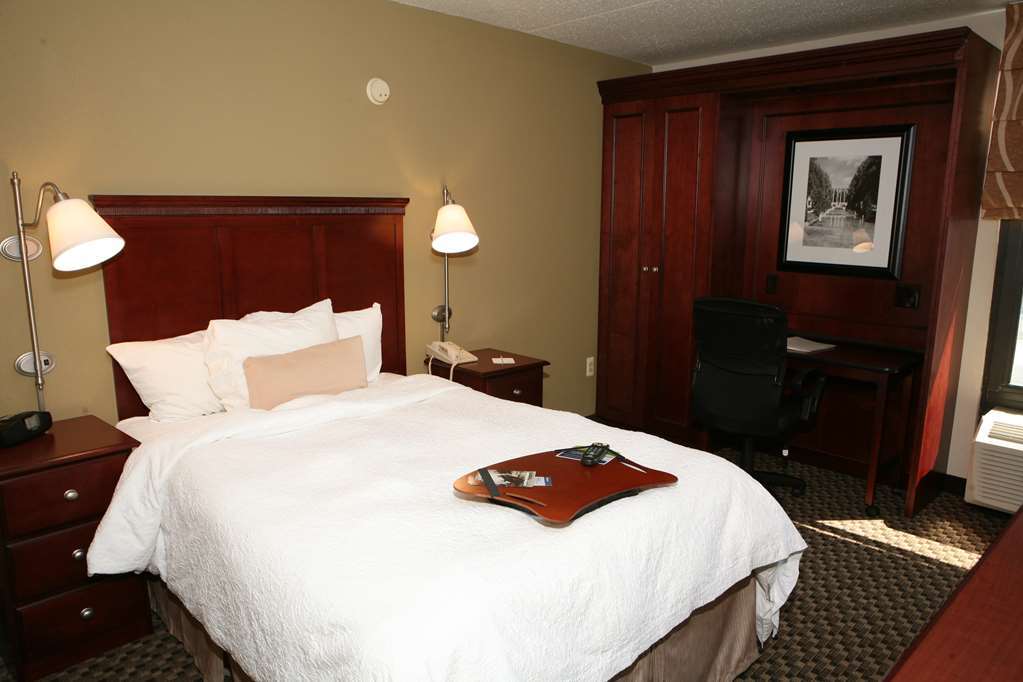 Hampton Inn Detroit Madison Heights South Troy Habitación foto